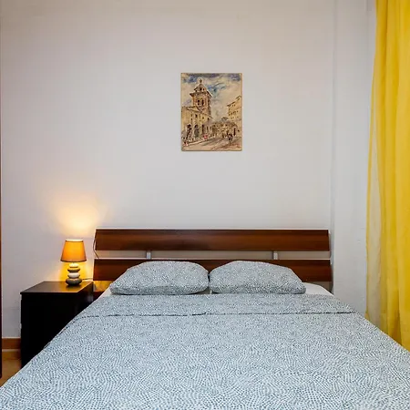 Royal Park Torviscas Beach Apartment *